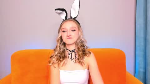 ameliawise online show from 12-26-24, 09:01