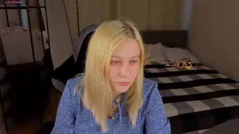 Amelia online show from 07-27-26, 08:43