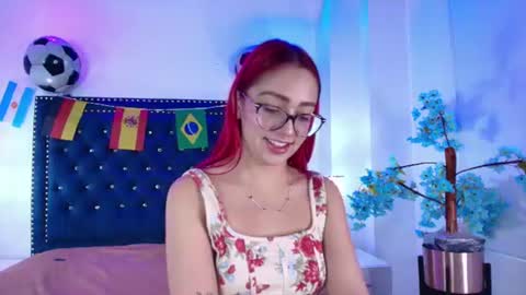 Amelie online show from 07-16-26, 11:05