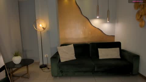 Amelie Graham online show from 12-22-24, 02:06