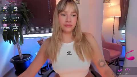 Amelie Graham online show from 06-11-26, 06:50