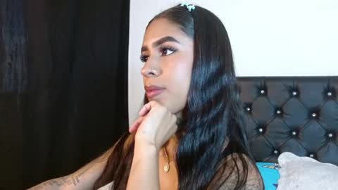 Ameliejoness  online show from 06-04-26, 08:59