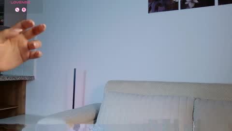 Snapshot of amelietarson chatting on 05-13-26, 12:52 Victoria online show from 05-13-26, 12:52
