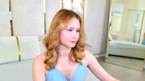 AmeliRoyse online show from 05-17-26, 05:20
