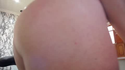 Amell Thomson online show from 01-23-25, 05:42