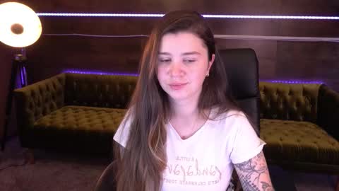 Snapshot of amellymillyy chatting on 09-23-25, 12:52 amellymillyy online show from 09-23-25, 12:52