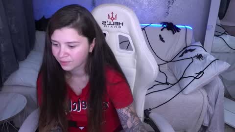 Snapshot of amellymillyy chatting on 10-29-25, 02:52 amellymillyy online show from 10-29-25, 02:52