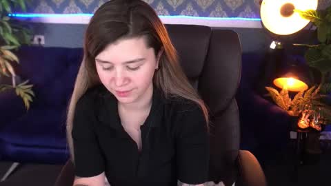 Snapshot of amellymillyy chatting on 11-19-25, 08:20 amellymillyy online show from 11-19-25, 08:20