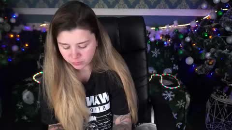 amellymillyy online show from 01-06-26, 01:37