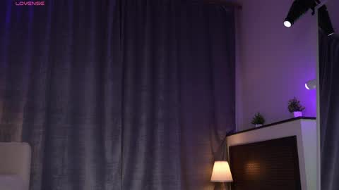 Amy  online show from 04-08-26, 01:49