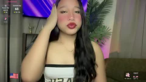 Snapshot of amera_slut chatting on 06-27-26, 04:56 amera_slut online show from 06-27-26, 04:56