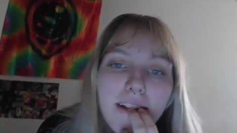 amethystmoon18 online show from 02-26-26, 08:08
