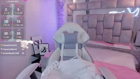 Snapshot of ametrix_ chatting on 03-07-25, 10:21 online show from 03-07-25, 10:21