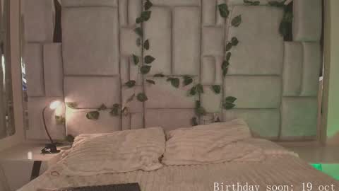 Snapshot of ametrix_ chatting on 10-11-25, 08:51 online show from 10-11-25, 08:51