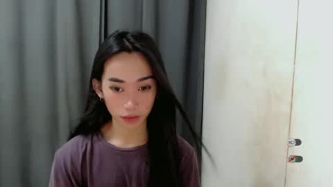 Snapshot of ami_lewis chatting on 12-03-24, 04:14 JOANNA online show from 12-03-24, 04:14