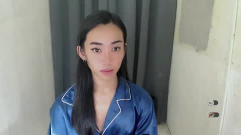 Snapshot of ami_lewis chatting on 12-05-24, 12:41 JOANNA online show from 12-05-24, 12:41