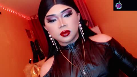 Queen Mireska online show from 02-18-26, 04:14