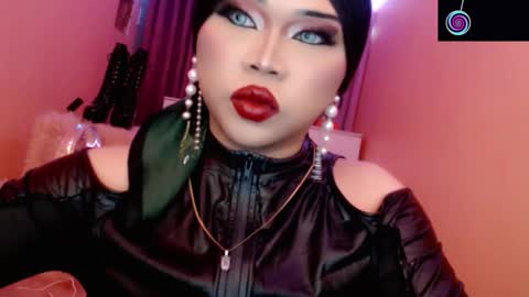 Queen Mireska online show from 03-13-26, 04:35