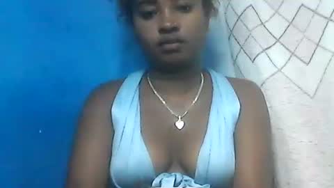 amielle_01 online show from 05-07-26, 12:38