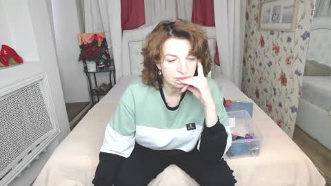 Snapshot of amihotgranny chatting on 04-05-26, 12:46 Ami online show from 04-05-26, 12:46