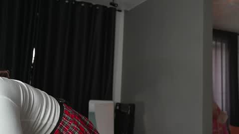 Snapshot of amilia4u chatting on 03-06-26, 08:11 A online show from 03-06-26, 08:11