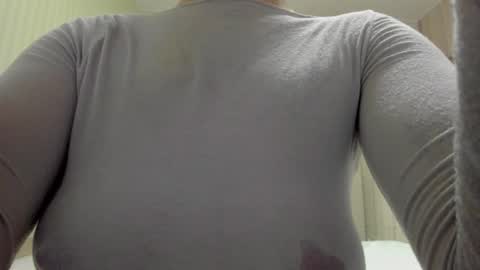 Kristina online show from 10-04-25, 06:39