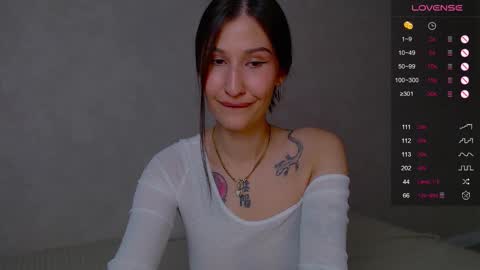 Camilla online show from 10-21-25, 11:38