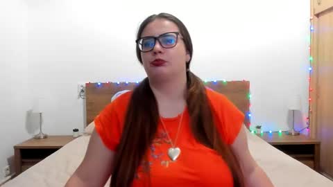 Snapshot of amiravyxen chatting on 01-13-26, 09:31 Amira Vyxen online show from 01-13-26, 09:31