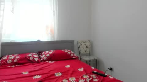 Amira Vyxen online show from 06-09-26, 08:15