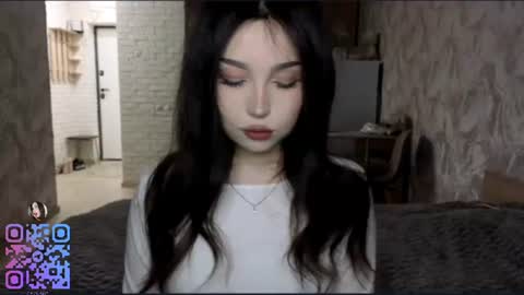 Snapshot of amiyulo chatting on 07-11-26, 06:43 Milana online show from 07-11-26, 06:43
