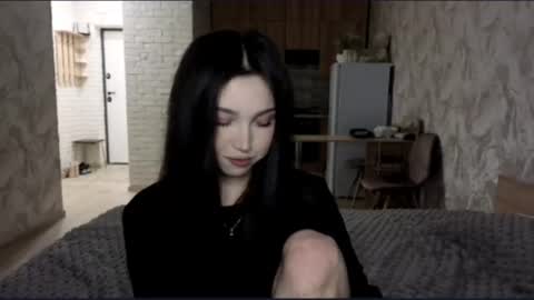 Snapshot of amiyulo chatting on 07-12-26, 04:53 Milana online show from 07-12-26, 04:53