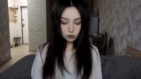 Snapshot of amiyulo chatting on 07-25-26, 05:27 Milana online show from 07-25-26, 05:27