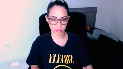 Snapshot of ammanda_ chatting on 05-15-26, 01:23 diana online show from 05-15-26, 01:23