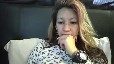 Paula D online show from 12-19-24, 11:18