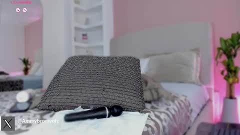 AMMY online show from 06-11-26, 12:32