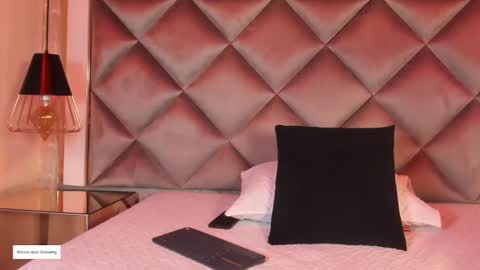 Snapshot of ammy_durand chatting on 01-16-25, 07:10 ammy durand online show from 01-16-25, 07:10