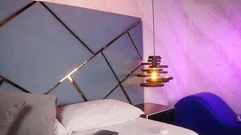 Snapshot of ammy_durand chatting on 11-15-25, 07:21 ammy durand online show from 11-15-25, 07:21