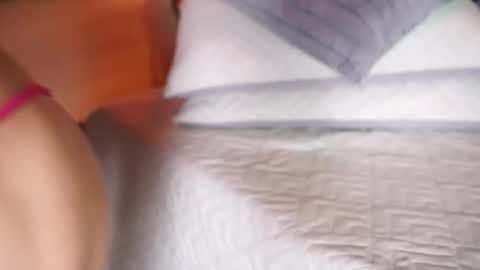 Snapshot of ammy_durand chatting on 12-05-25, 07:21 ammy durand online show from 12-05-25, 07:21