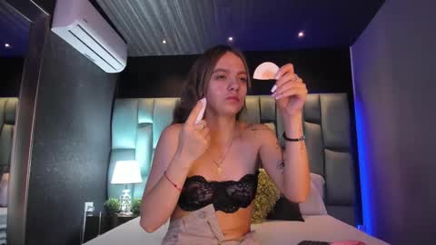 Ammy Jones online show from 02-21-26, 11:44