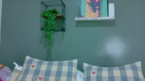 A M M Y  online show from 04-15-26, 09:27