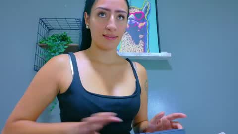 A M M Y  online show from 04-20-26, 09:23