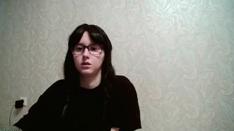 Amomira honeyx online show from 11-23-25, 10:15