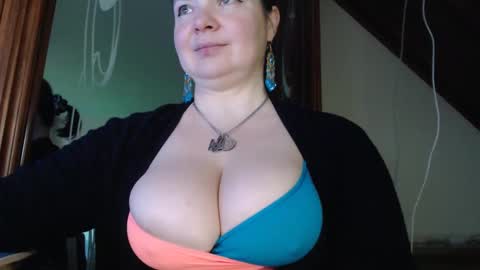 amorelara online show from 01-23-25, 07:00