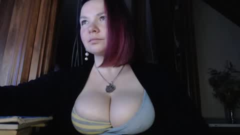 amorelara online show from 01-31-25, 04:14