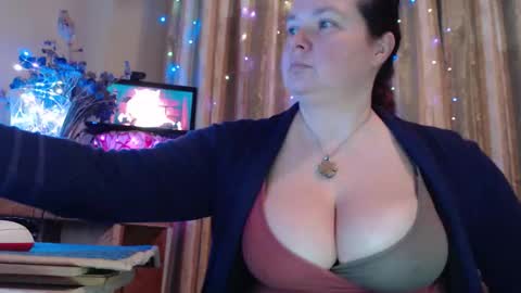 amorelara online show from 02-04-26, 06:19