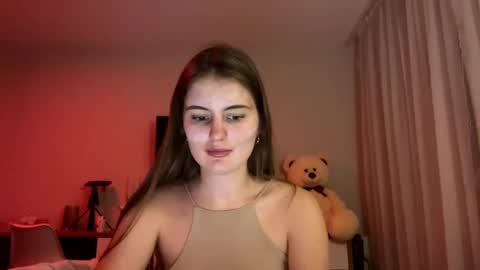 Snapshot of amorelle_ chatting on 04-12-26, 07:52 amorelle_ online show from 04-12-26, 07:52