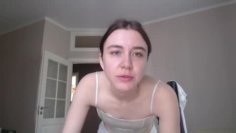 miss unforgettable online show from 06-08-26, 02:17