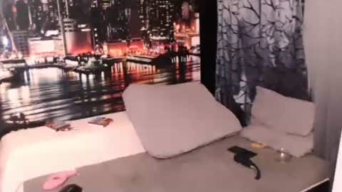 Snapshot of amour_sweet chatting on 09-14-25, 08:52 Sarah online show from 09-14-25, 08:52