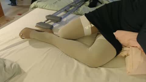 amputee_trans online show from 04-02-26, 06:44