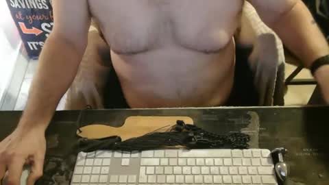 Snapshot of amslave4f chatting on 01-17-26, 11:37 amslave4f online show from 01-17-26, 11:37